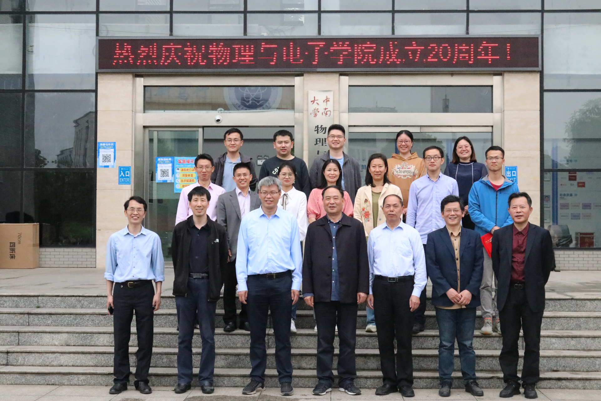 52abf03fef01498085929dd0da45a8f0.jpg 52abf03fef01498085929dd0da45a8f0.jpg