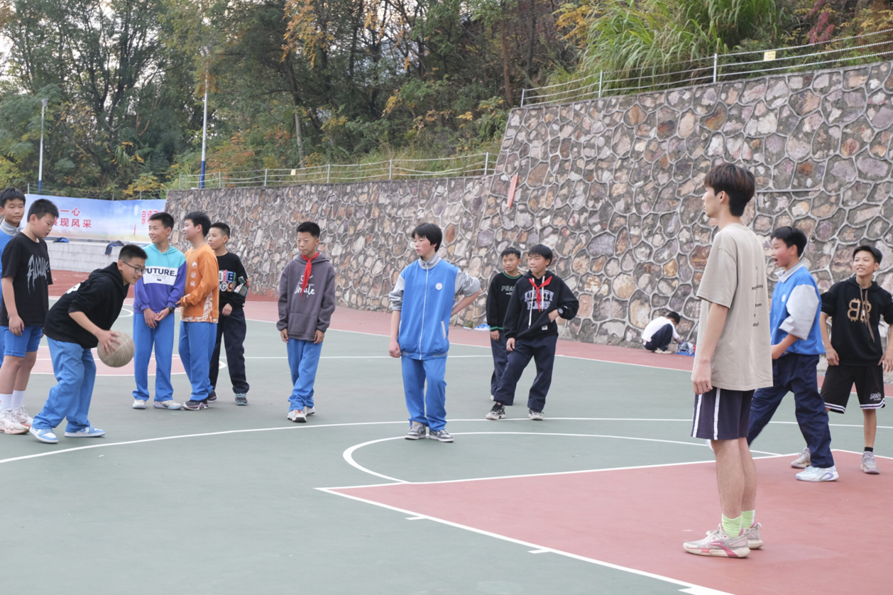 c823e83b179c43e79936688475a3a9b2.png c823e83b179c43e79936688475a3a9b2.png