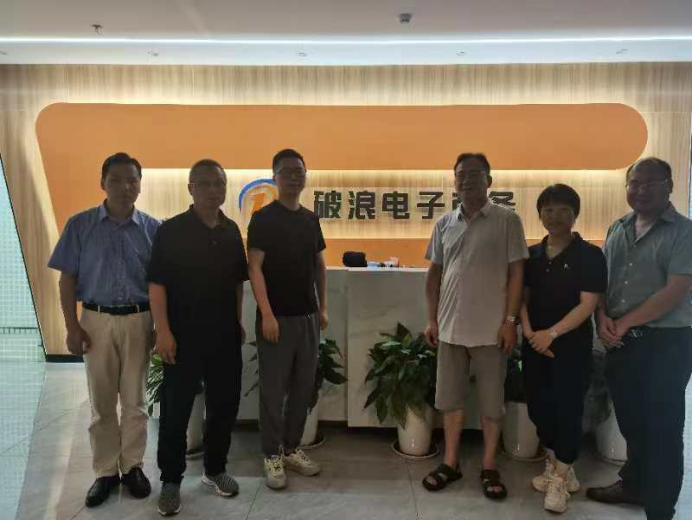 f82508da9a4842a1bdab1d8ef521d566.png f82508da9a4842a1bdab1d8ef521d566.png