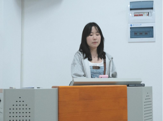 a9090ea2bcdb4faf92f1ff7f08698b31.png image.png